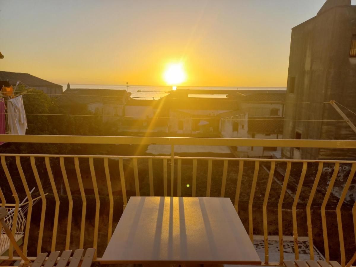 Ferienwohnung Alba Marina E Tramonti Etnei Riposto Exterior foto